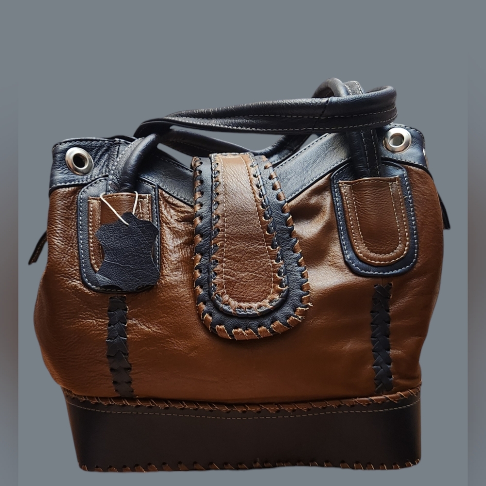 Leather bag - Picture 2 of 4